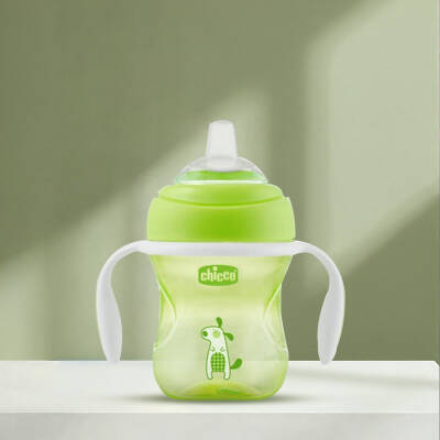 Yumuşak Uçlu Geçiş Bardağı 4 Ay 200 ml Unisex - Chicco